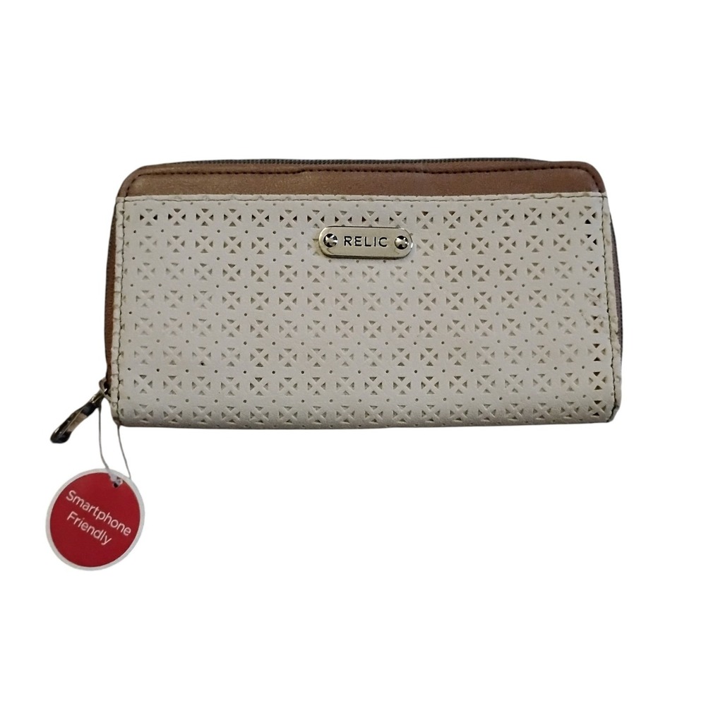 Relic by Fossil Cream Perforated Laser Cut Zip Around Smartphone Wallet NWT
